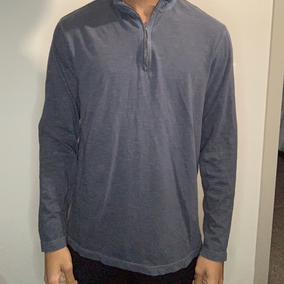 3 Crown & Ivey Long sleeve 1/4 Zip - Picture 2 of 8